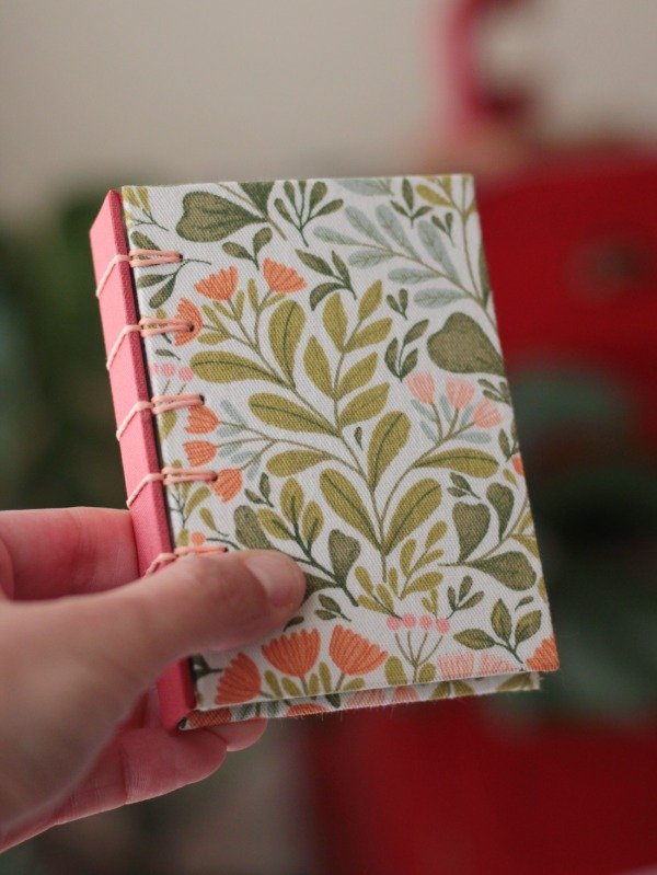Producto - Cuaderno belga A7 liso jardín