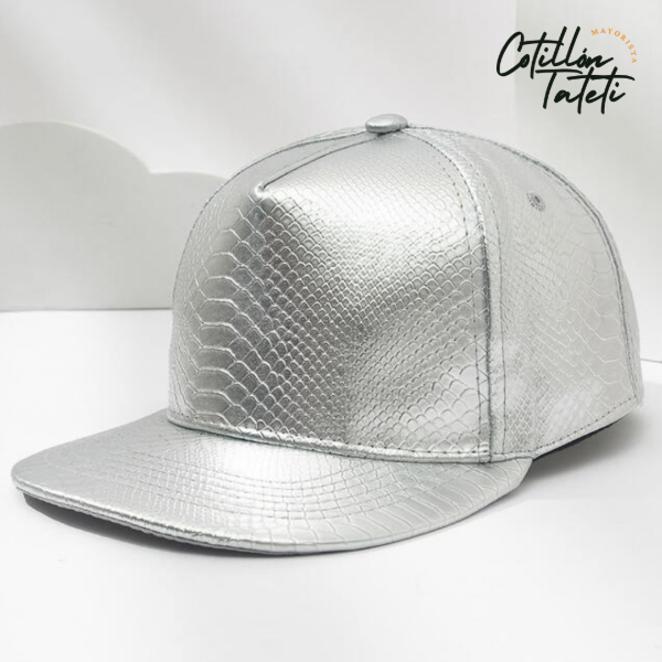 Producto - GORRA METALIZADA REPTIL