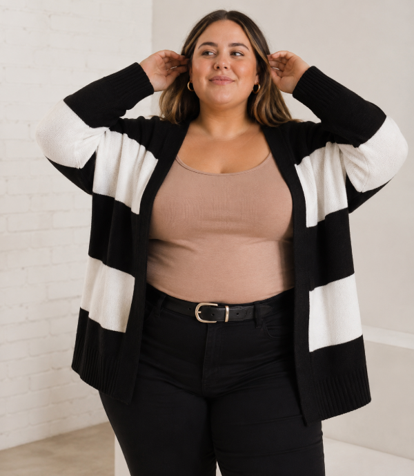 Producto - Cardigan Black and white