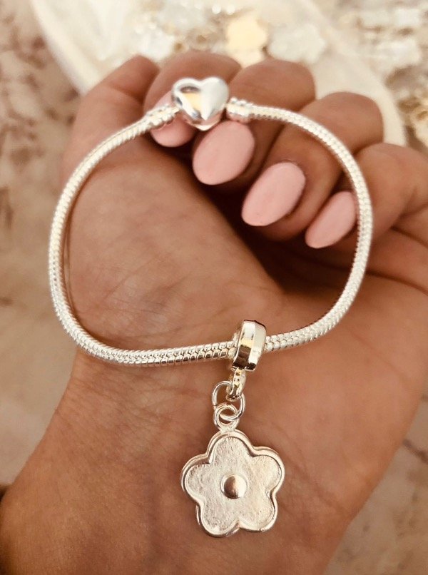 Producto - Dije Van Cleef lisa Flor Pandora Acero Blanco
