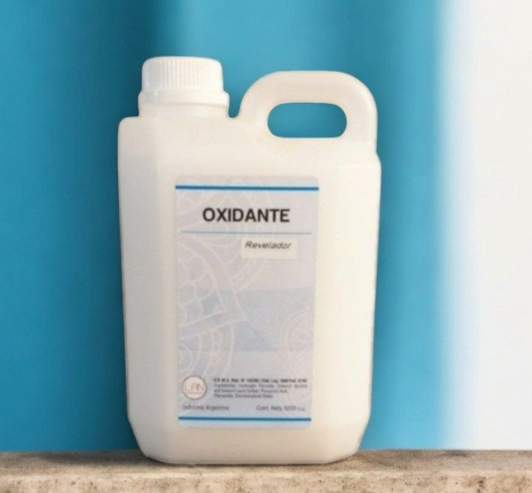 Producto - revelador en crema lan de 10 vol x 2 lts