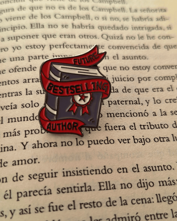 Producto - Pin "Future Bestselling Author"