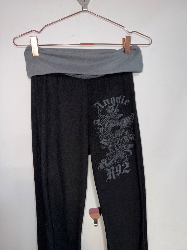 Producto - Pantalón Gray Gyaru
