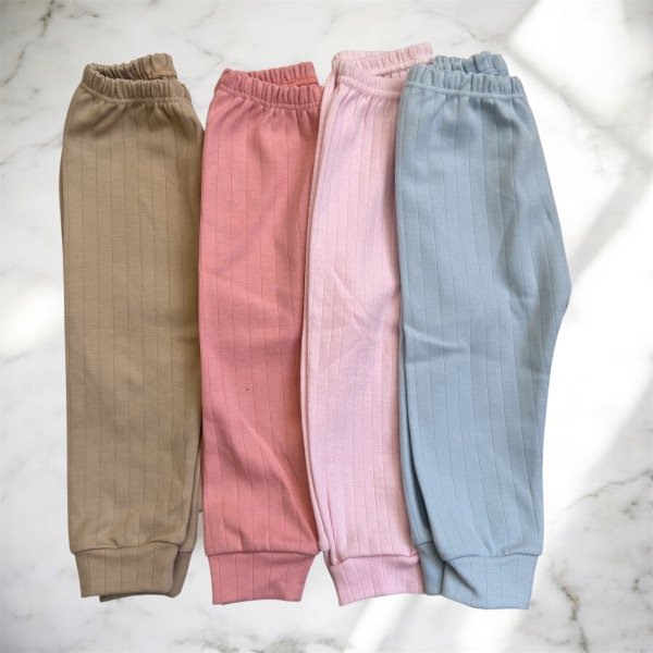 Producto - Pantalón acanalado algodón.