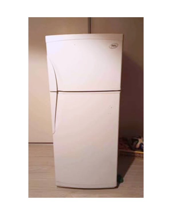 Producto - Heladera con freezer Gafa