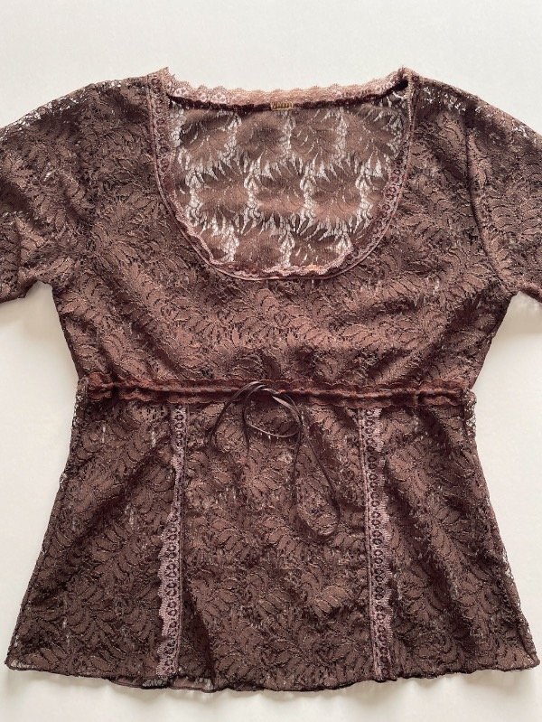 Producto - remera encaje marron - 2