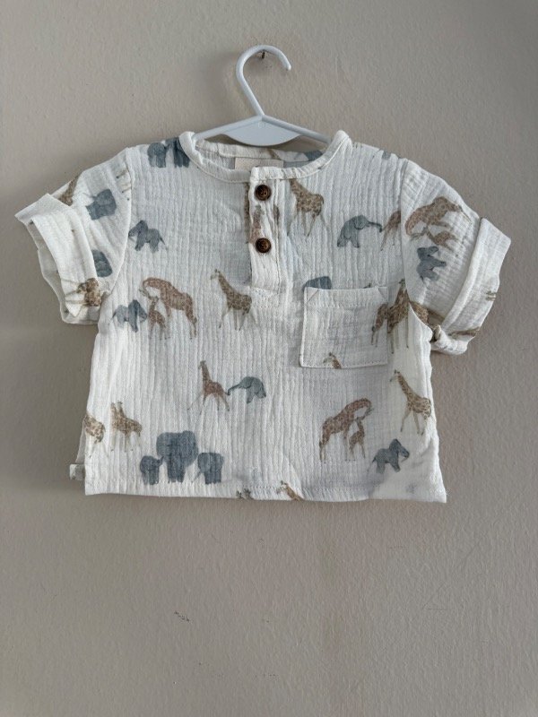 Producto - Remera KOLLA 6 a 12 meses NUEVA A ESTRENAR mgm170