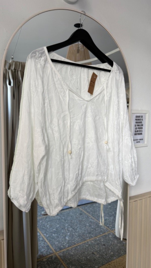 Producto - BLUSA ROMANTIC