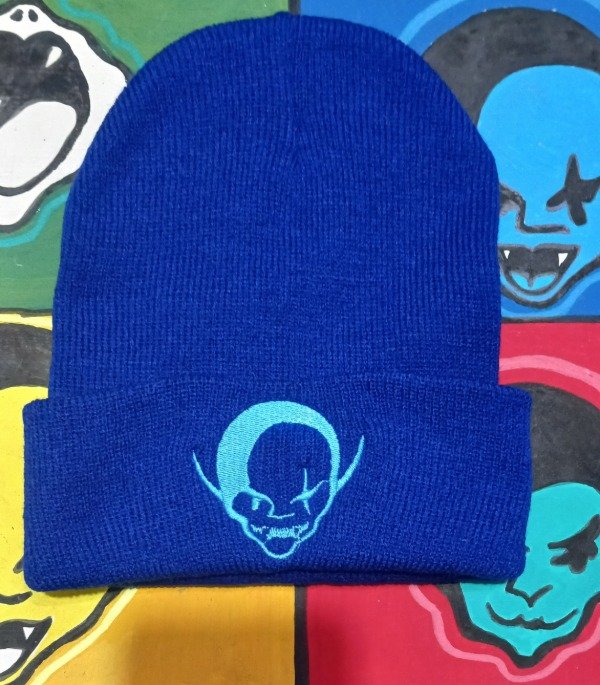 Producto - Gorrito azul 2