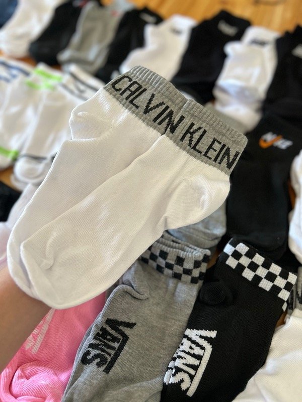 Producto - CALVIN KLEIN DOBLE BLANCO SOQ ALTO