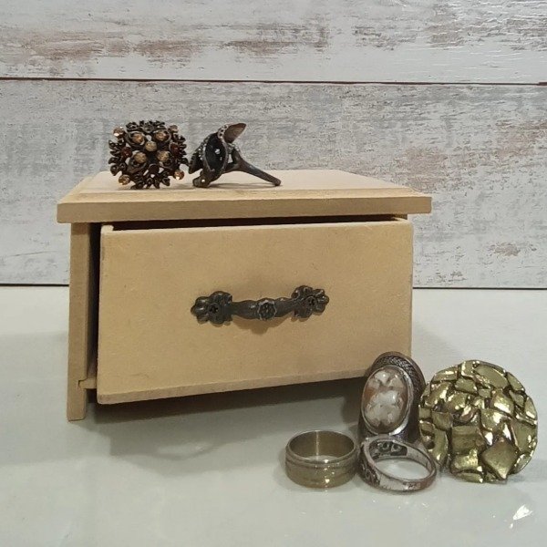 Producto - Comoda mini con herraje