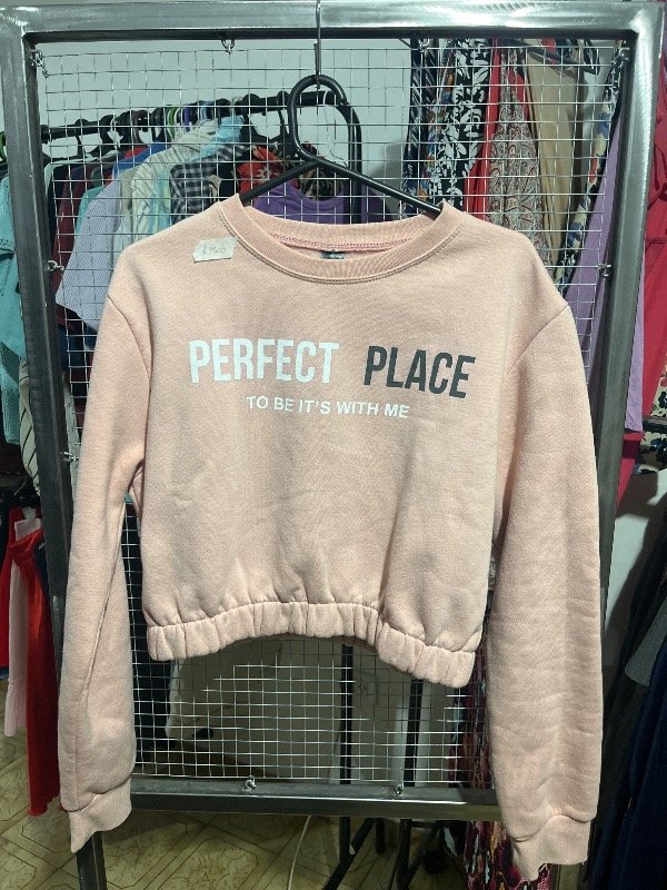 Producto - Buzo crop //perfect place// talle M