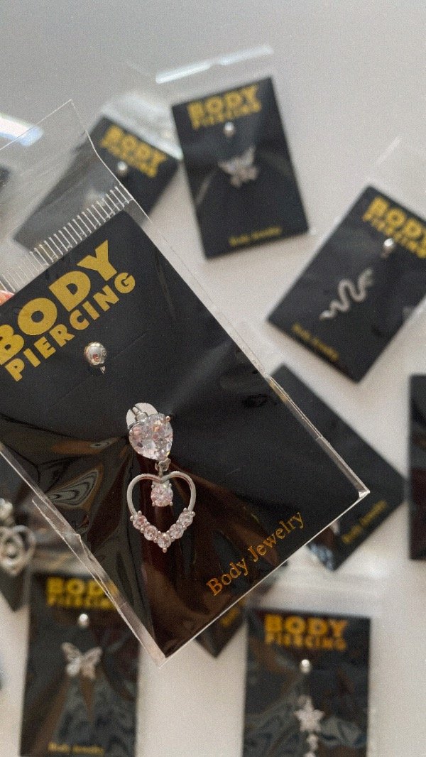 Producto - Piercing ombligo. Corazon XL