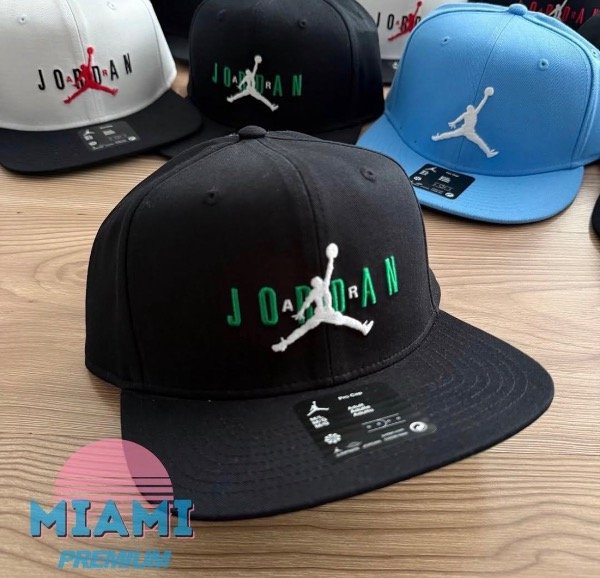 Producto - GORRA AIR JORDAN JUMPMAN NEGRA