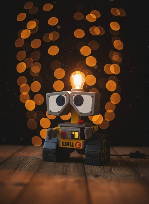 Producto - Velador Wall-E  Artesanal