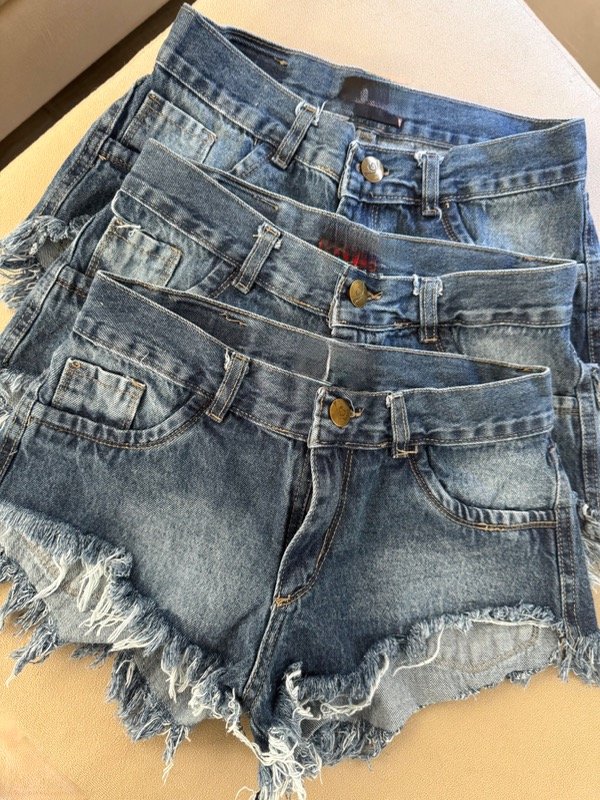 Producto - Short tiro bajo localizado