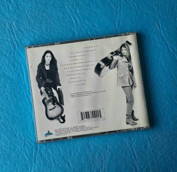 Producto - ELLA BAILA SOLA ''Ella Baila Sola'' (E.E.U.U.) - 1