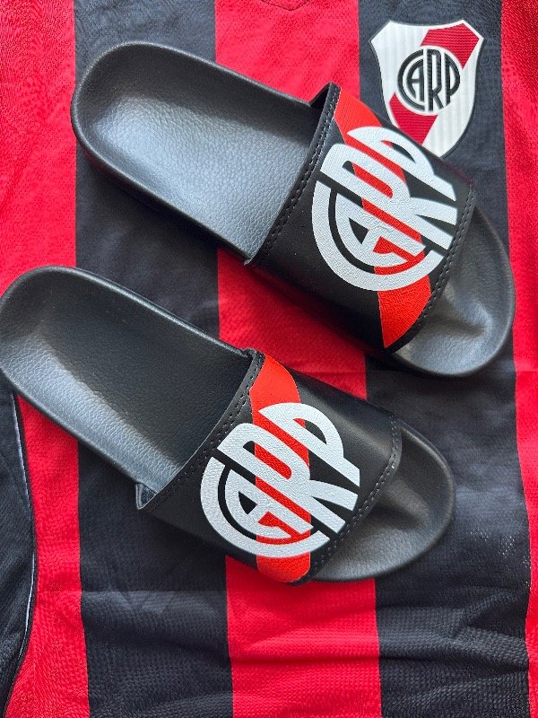 Producto - OJOTAS CARP