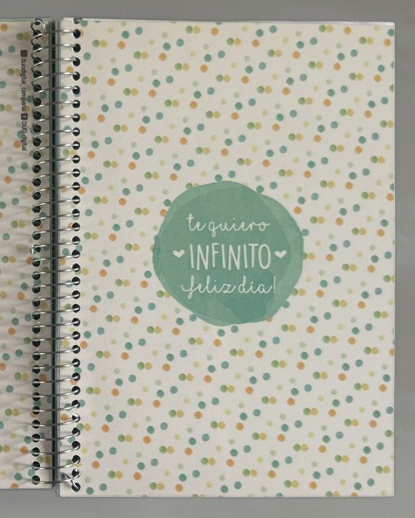 Producto - Cuaderno "LUNARES" A5 tapa blanda