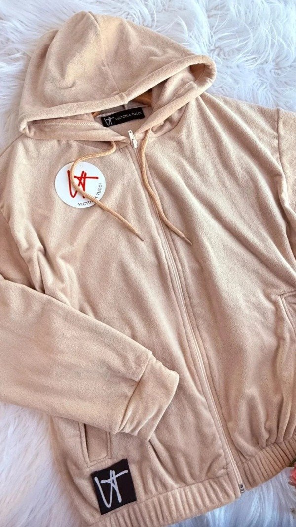 Producto - Campera de plush Tucci