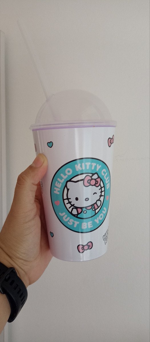 Producto - Vaso con tapa y sorbete Hello Kitty