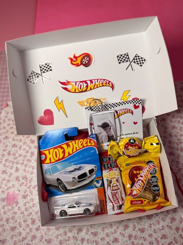 Producto - Cajita Hotweels día del novio