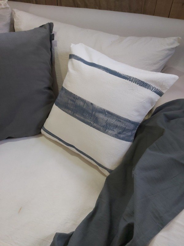 Producto - Set de 2 fundas tiza rayas pintadas gris 40x40