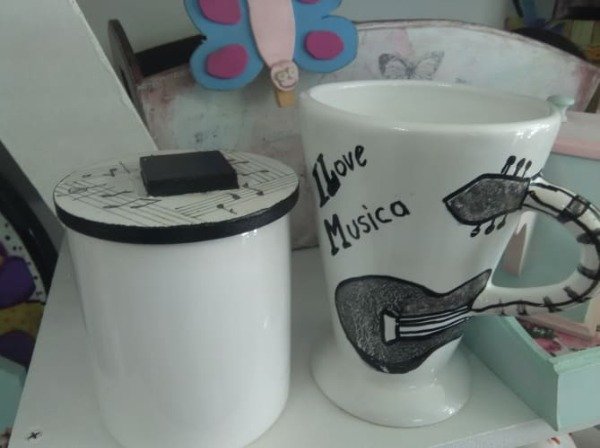 Producto - chocolatera y azucarera musical