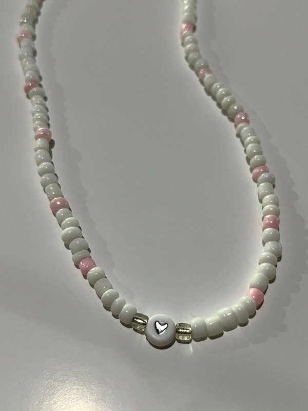 Producto - collar de perlas love