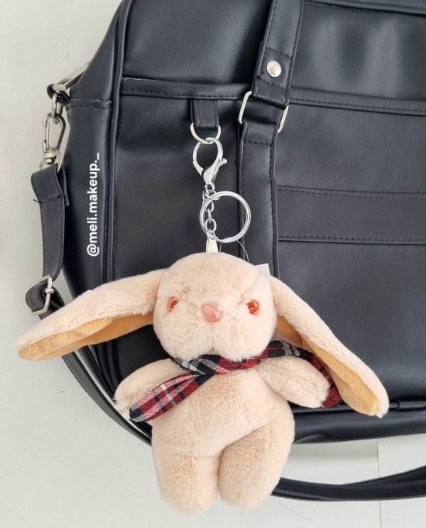 Producto - Llavero Charm conejo CG