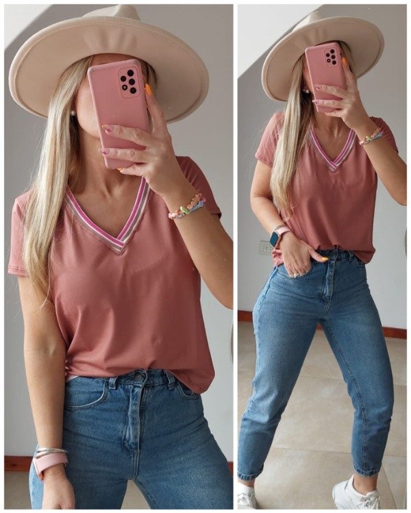 Producto - PREVENTA - Remera Vicky CHOCOLATE