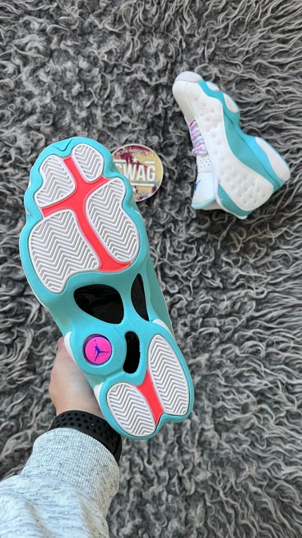 Producto - JORDAN RETRO 13 WHITE SOAR GREEN PINK - 3
