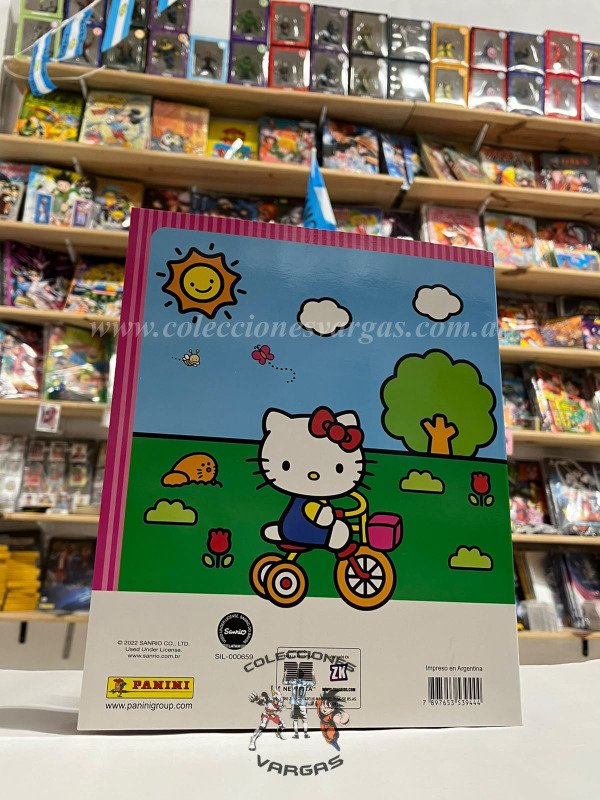 Producto - HELLO KITTY Y AMIGOS - ALBUM - 2