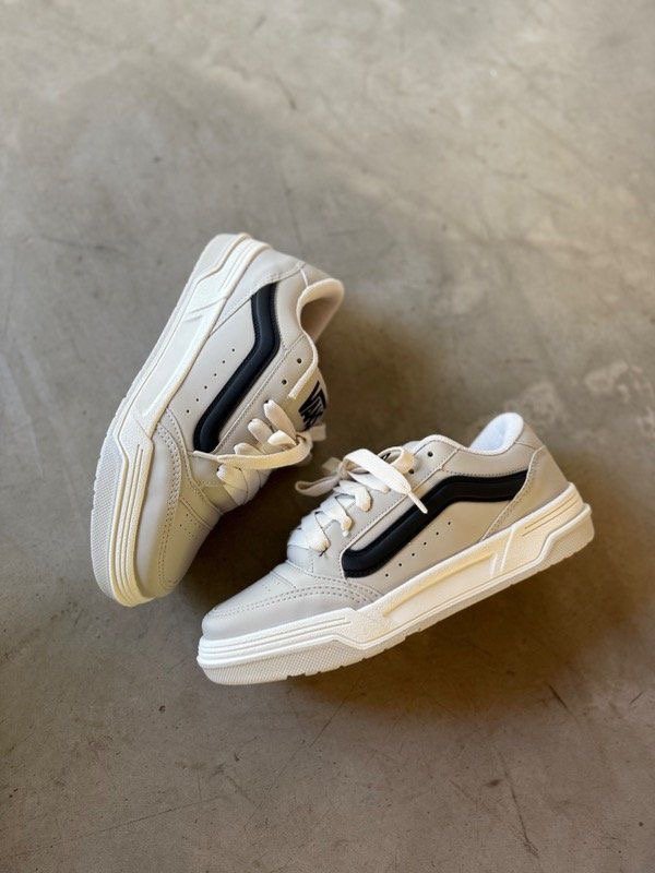 Producto - Vans Hylane Manteca/Negro