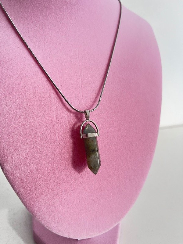 Producto - Collar pendulo de labradorita