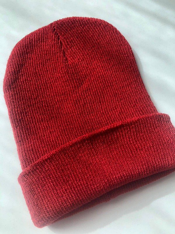 Producto - Gorrito invierno - Rojo carmín