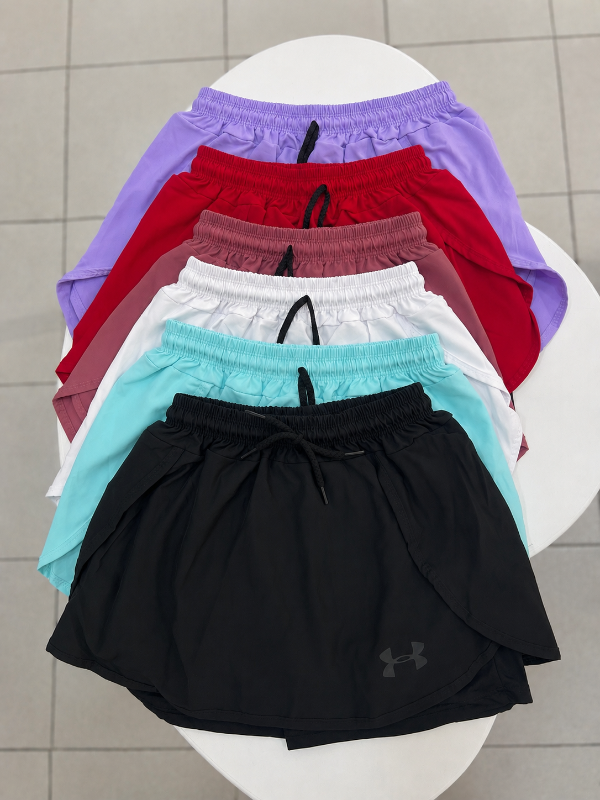 Mini deportiva con calza