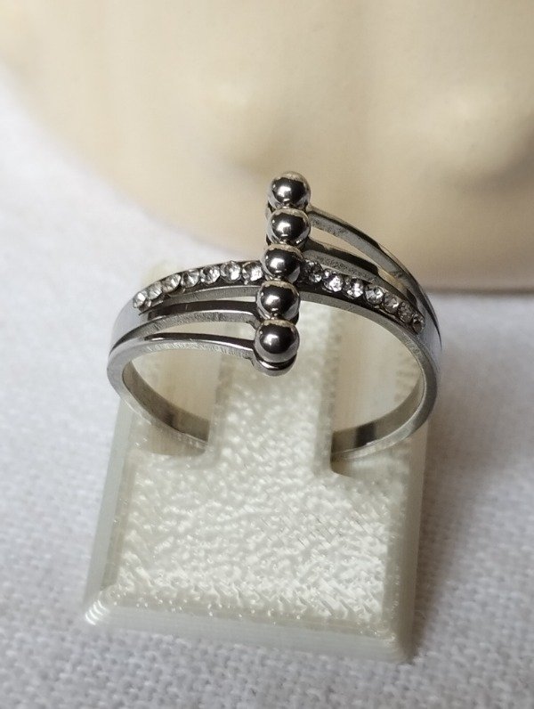 Producto - Anillo 5 bolitas y strass