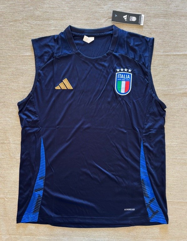Producto - Musculosa Italia 25/26