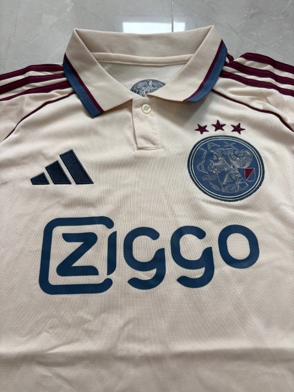 Producto - Ajax Visitante 25/26 Version Hincha - 3