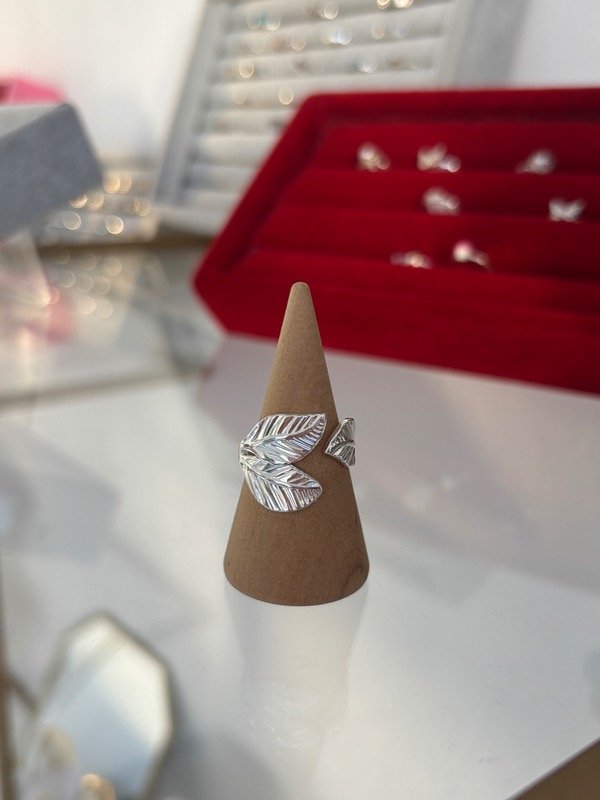 Producto - Anillo Hoja