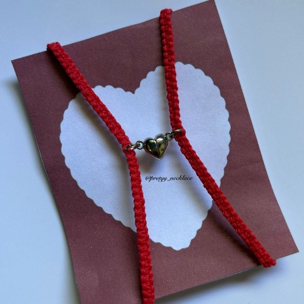 Producto - Pulsera imantada/roja