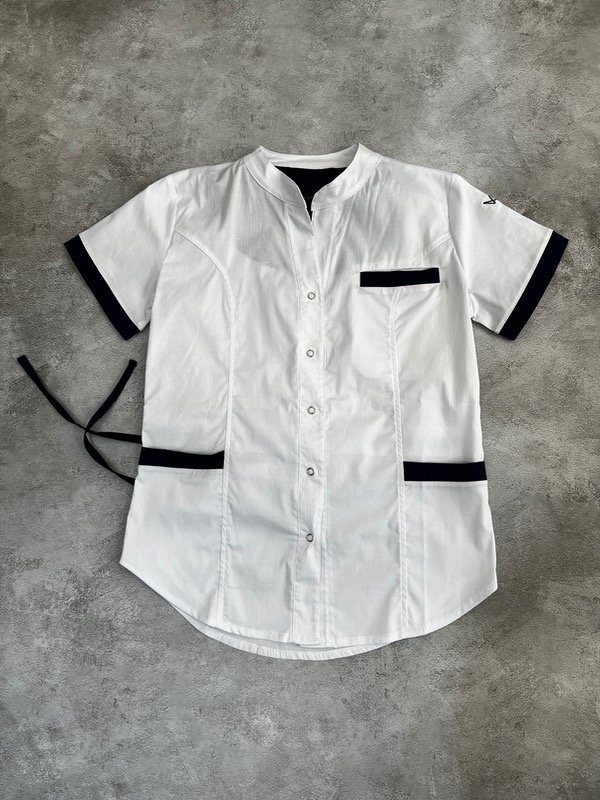 Producto - Chaqueta ARC blanca det. azul