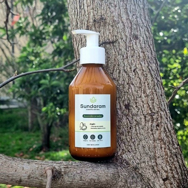 Producto - Acondicionador para todo tipo de cabello con Argán y Fitoqueratina - 200ml