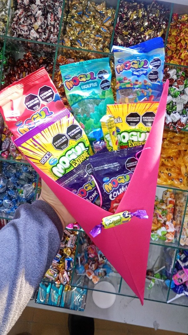 Producto - RAMO GOMITAS IId