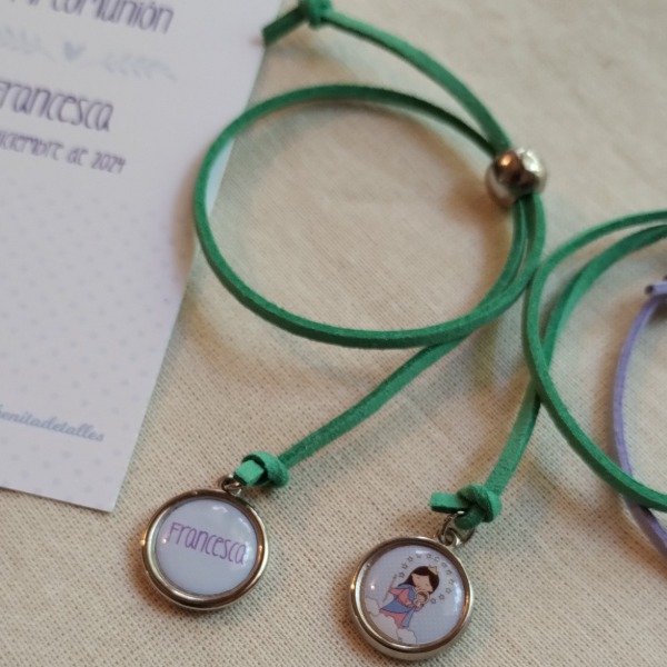 Producto - PACK PULSERA TIENTO GAMUZA CON MEDALLITA PERSONALIZADO CON NOMBRE
