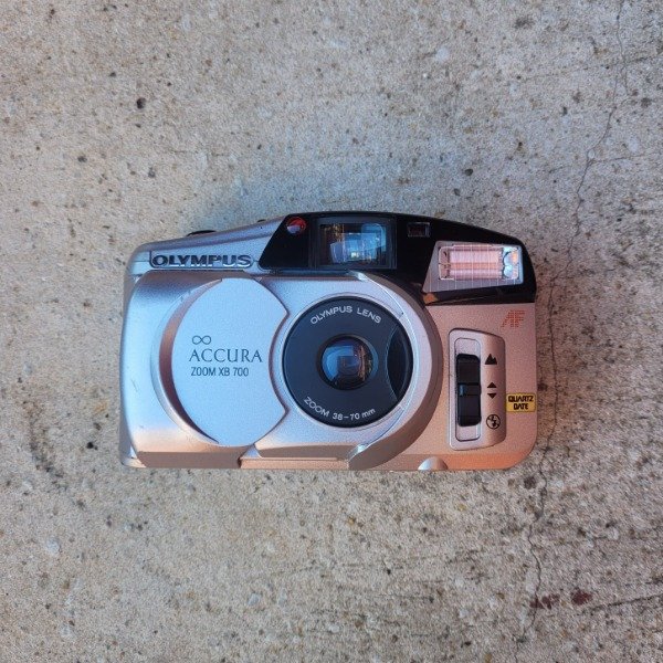 Producto - Olympus Accura Zoom XB 700
