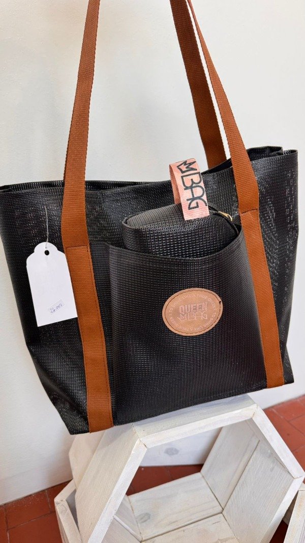Producto - Bolso Playero Black Queen