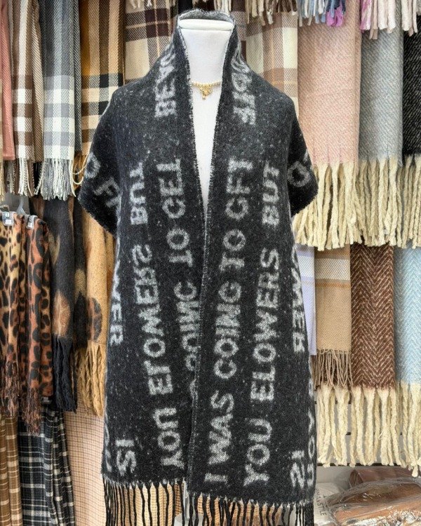 Producto - Ruana Renata