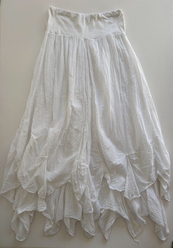 Producto - pollera blanca